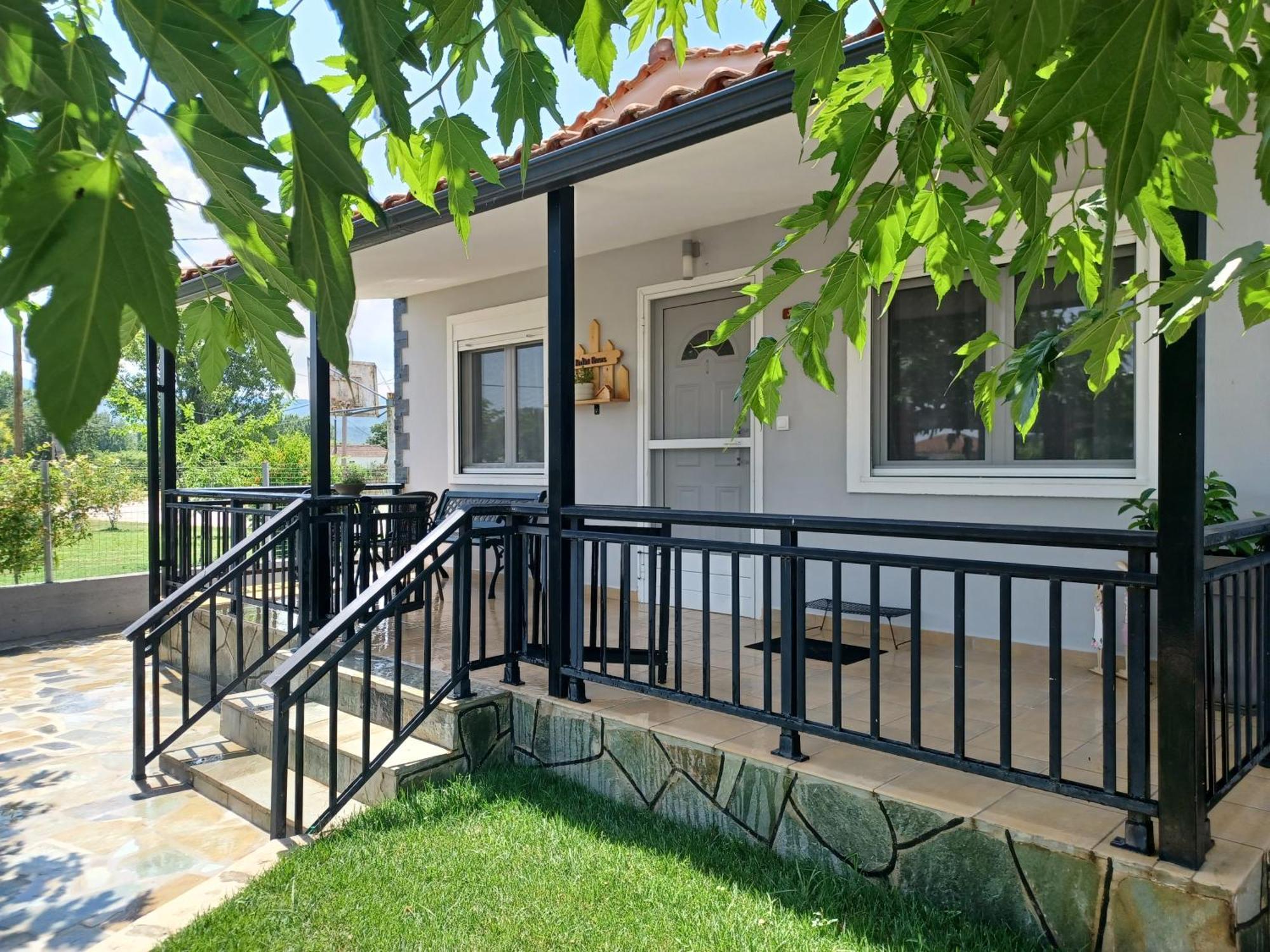 Kerkini Houses